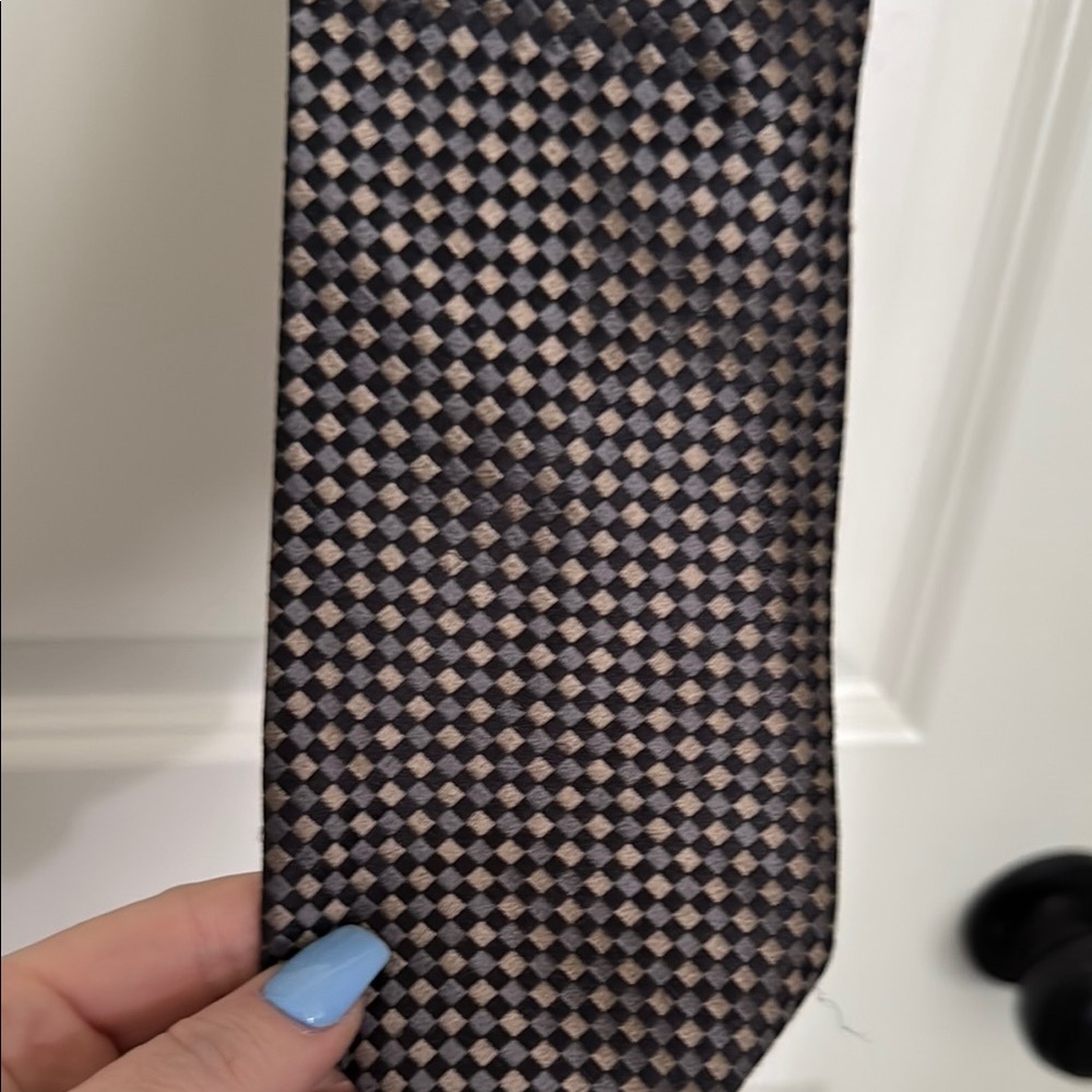 Vintage Geoffrey Beene Black and Tan Checkered Tie